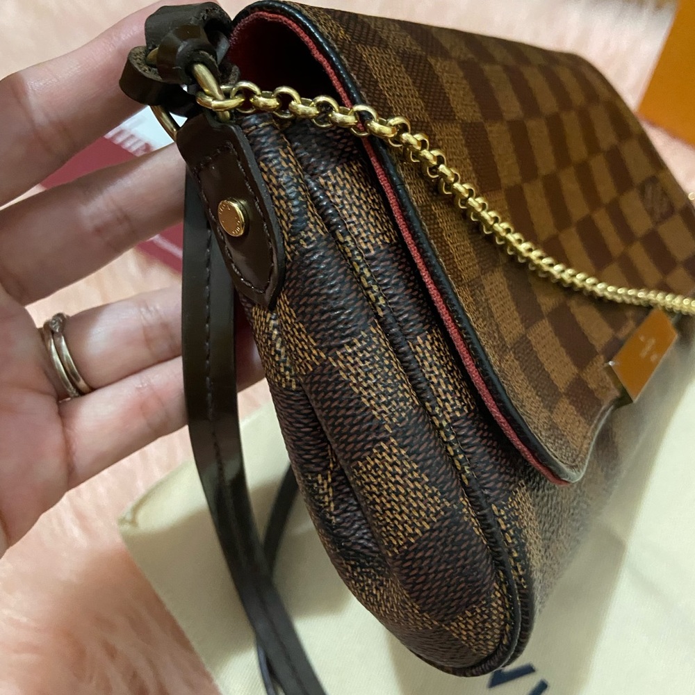 Lv - Picture 7 of 13